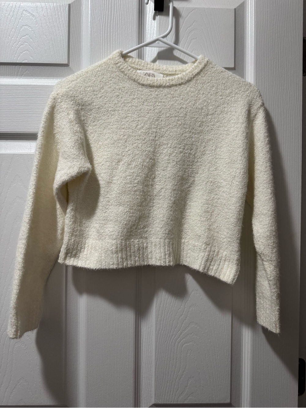 Zara Cream Bouclé Crop Crewneck Sweater